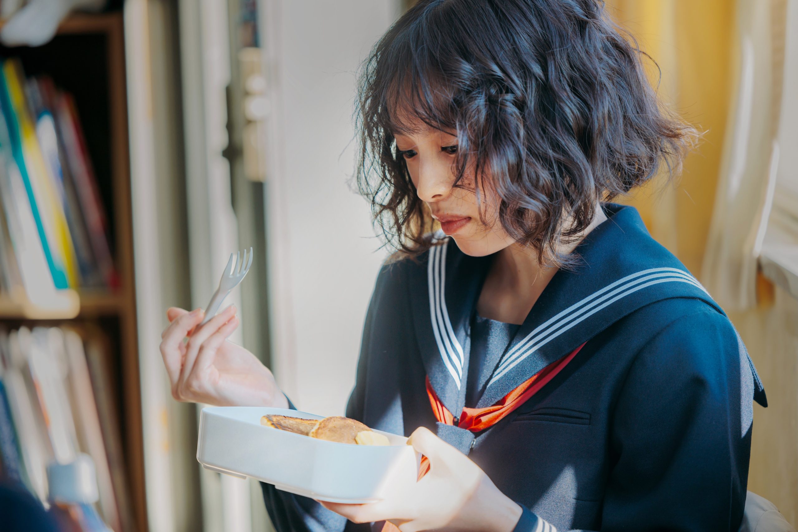 【大和奈央】短編映画『うねうねとまっすぐ』主演！